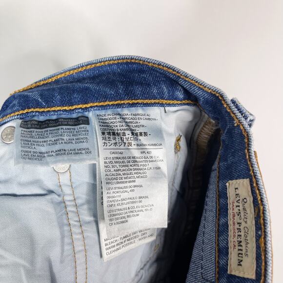 Levis Womens 26 x 30 501 Straight Leg Jeans Button Front Medium Wash Cotton - Picture 8 of 13